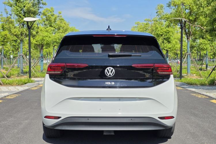Used Volkswagen ID.3 2025 Smart Edition Outstanding Model Exterior 5