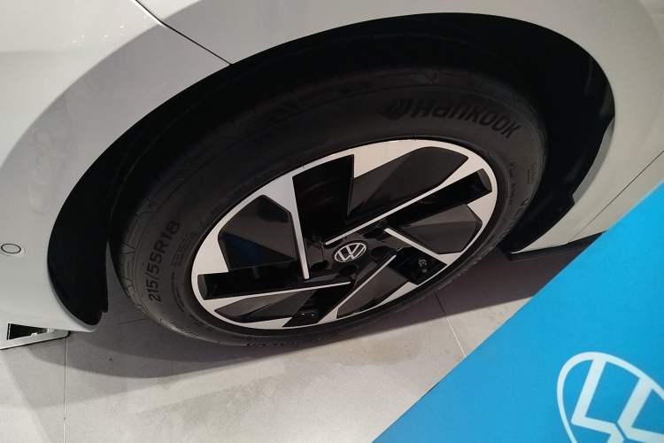 Used Volkswagen ID.3 2025 Smart Edition Ultra-Intelligent Oxygen Version Exterior 7