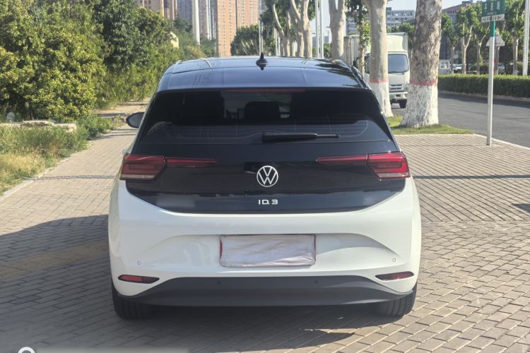 Used Volkswagen ID.3 2025 Smart Model Outstanding Oxygen Edition Exterior 7