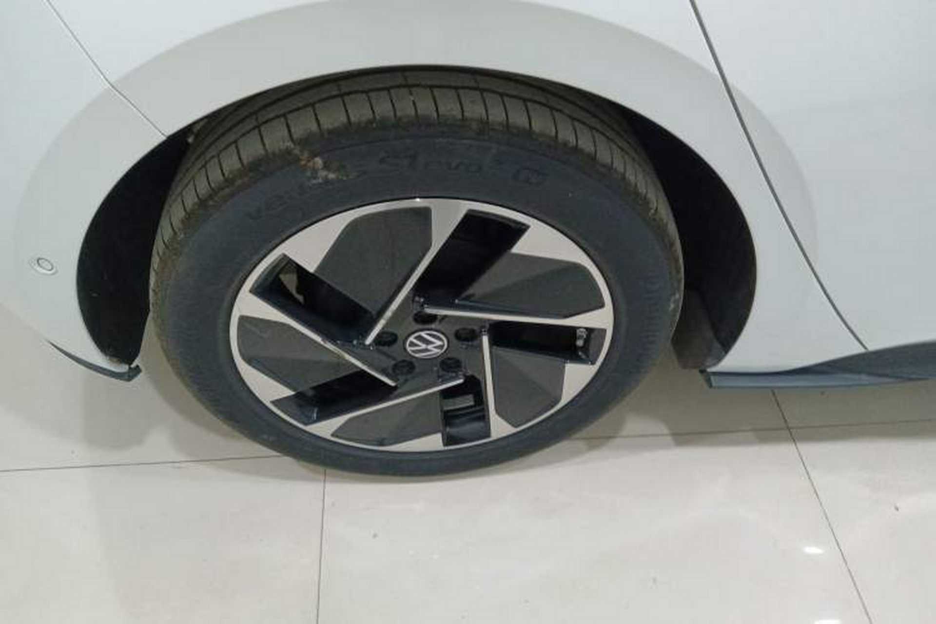 Used Volkswagen ID.3 2025 Smart Edition Ultra-Intelligent Oxygen Version Exterior 8
