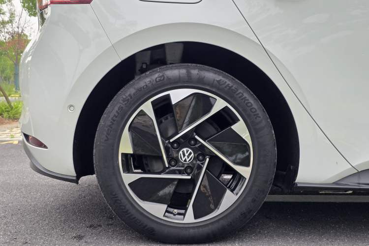 Used Volkswagen ID.3 2025 Smart Edition Ultra-Intelligent Oxygen Version Exterior 9