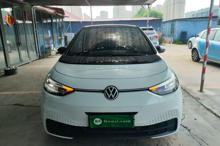 Used Volkswagen ID.3 2025 Smart Edition Outstanding Model Front