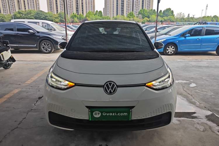 Used Volkswagen ID.3 2025 Smart Edition Outstanding Model Front