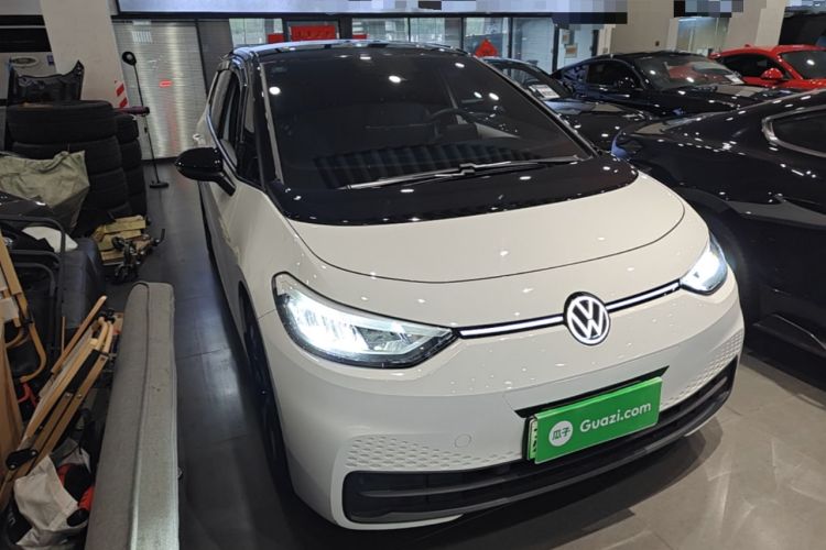 Used Volkswagen ID.3 2025 Revised Version Smart Edition Purely Intelligent Enjoyment Version Front Right 45 Deg
