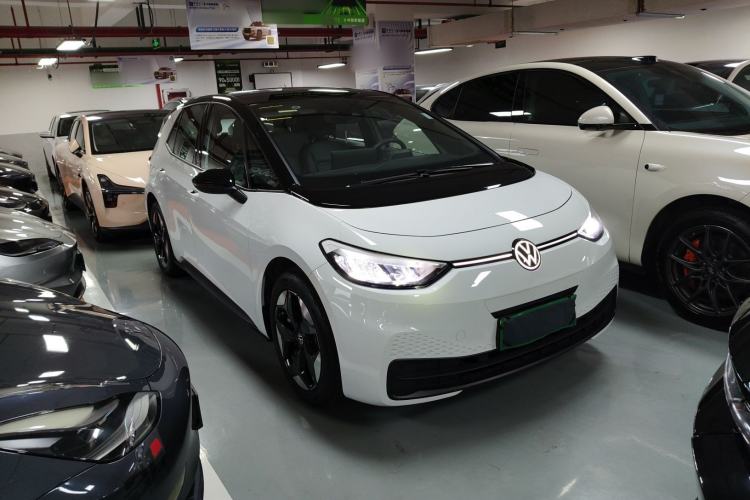 Used Volkswagen ID.3 2025 Revised Version Smart Edition Purely Intelligent Enjoyment Version Front Right 45 Deg