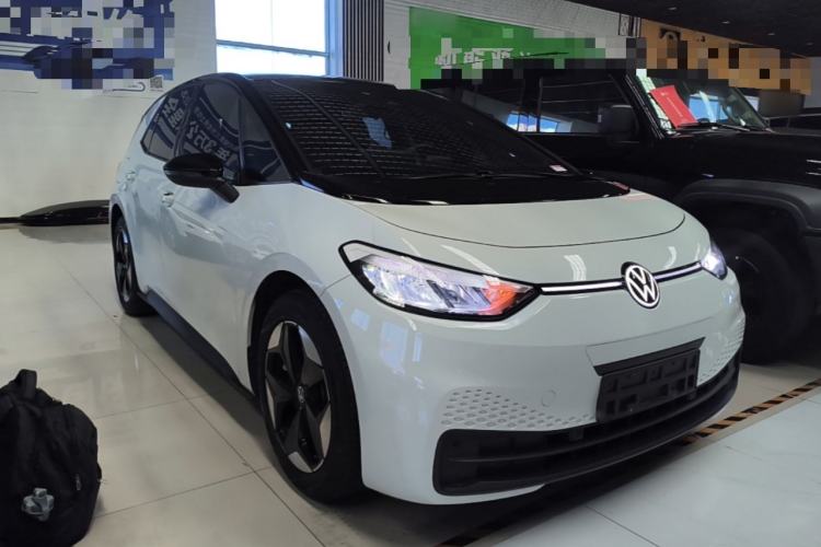 Used Volkswagen ID.3 2025 Revised Version Smart Edition Purely Intelligent Enjoyment Version Front Right 45 Deg