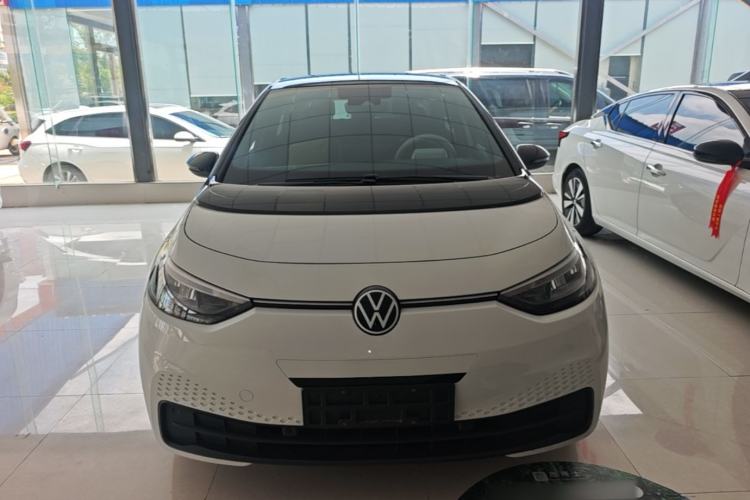 Used Volkswagen ID.3 2025 Smart Model Outstanding Oxygen Edition Front