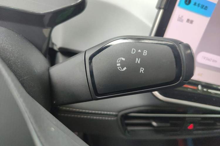 Used Volkswagen ID.3 2025 Smart Edition Outstanding Model Gear Lever
