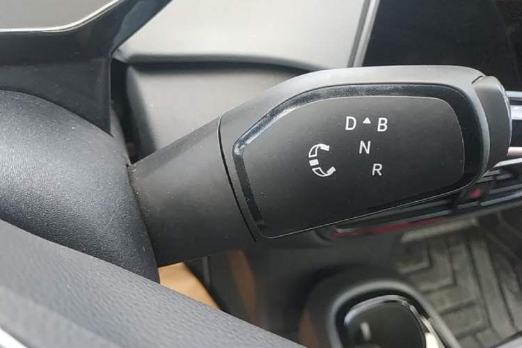 Used Volkswagen ID.3 2025 Smart Edition Outstanding Model Gear Lever