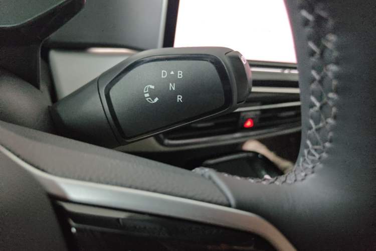 Used Volkswagen ID.3 2025 Revised Version Smart Edition Outstanding Grade Gear Lever