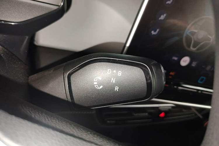 Used Volkswagen ID.3 2025 Smart Version Pure & Intelligent Enjoyment Edition Gear Lever