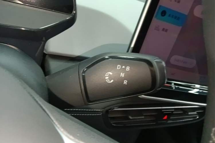 Used Volkswagen ID.3 2025 Smart Edition Outstanding Model Gear Lever