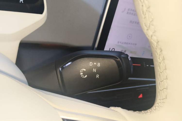 Used Volkswagen ID.3 2025 Smart Version Pure & Intelligent Enjoyment Edition Gear Lever