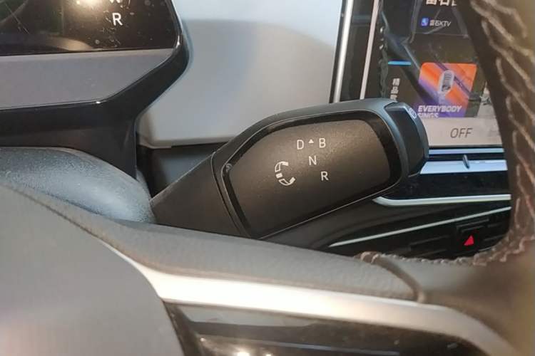 Used Volkswagen ID.3 2025 Smart Edition Outstanding Model Gear Lever