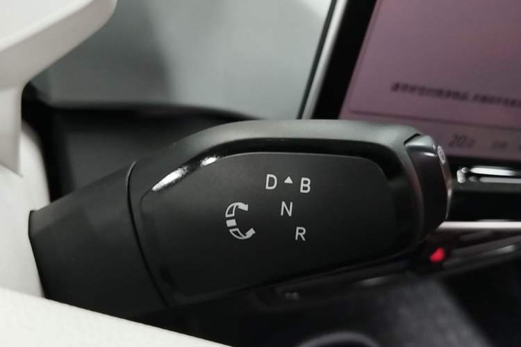 Used Volkswagen ID.3 2025 Smart Edition Outstanding Model Gear Lever