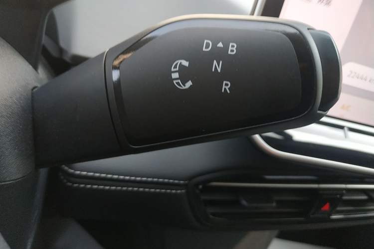Used Volkswagen ID.3 2025 Smart Version Pure & Intelligent Enjoyment Edition Gear Lever