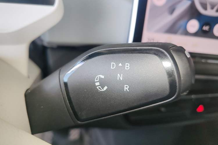 Used Volkswagen ID.3 2025 Smart Model Outstanding Oxygen Edition Gear Lever