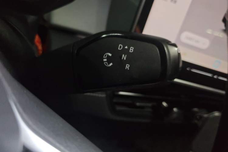 Used Volkswagen ID.3 2025 Smart Edition Outstanding Model Gear Lever