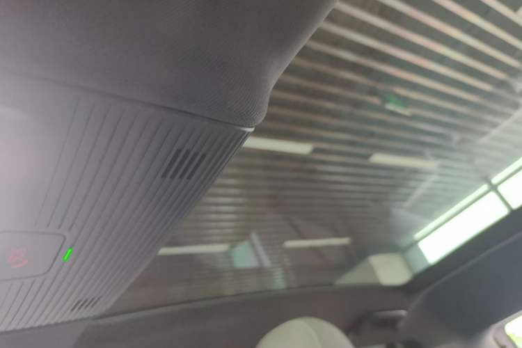 Used Volkswagen ID.3 2025 Revised Version Smart Edition Outstanding Grade Headliner