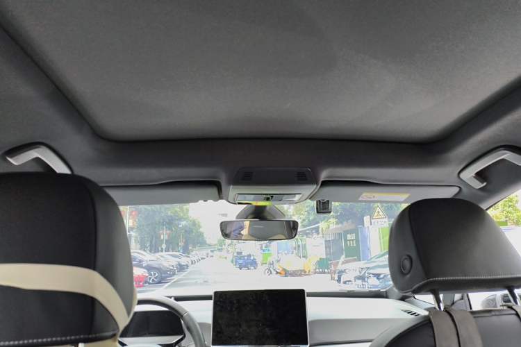 Used Volkswagen ID.3 2025 Smart Edition Outstanding Model Headliner