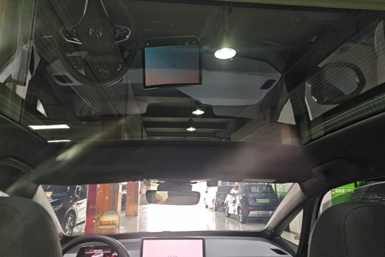 Used Volkswagen ID.3 2025 Smart Edition Outstanding Model Headliner