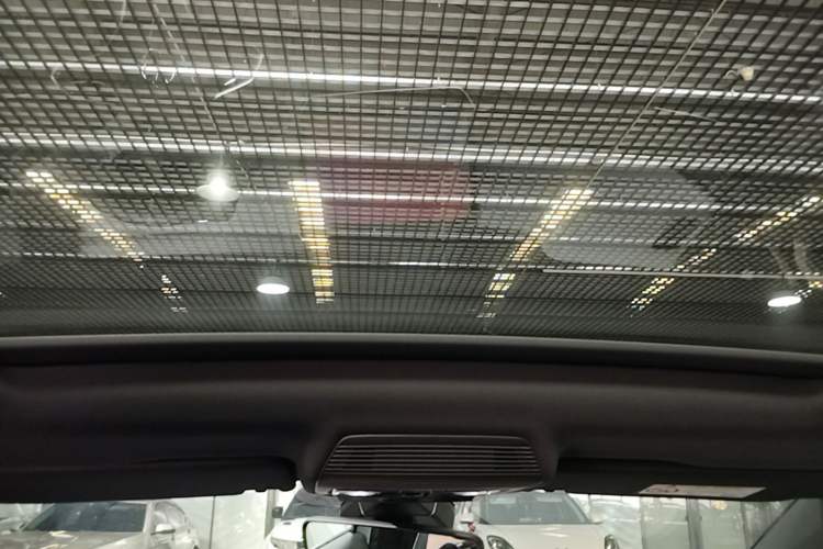 Used Volkswagen ID.3 2025 Smart Edition Outstanding Model Headliner