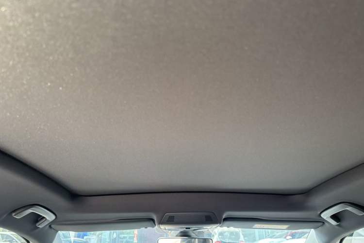 Used Volkswagen ID.3 2025 Smart Edition Outstanding Model Headliner