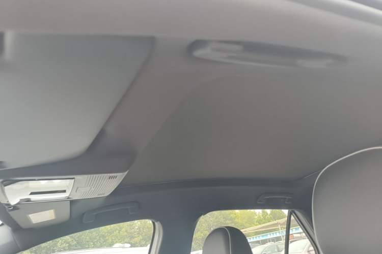 Used Volkswagen ID.3 2025 Smart Edition Outstanding Model Headliner