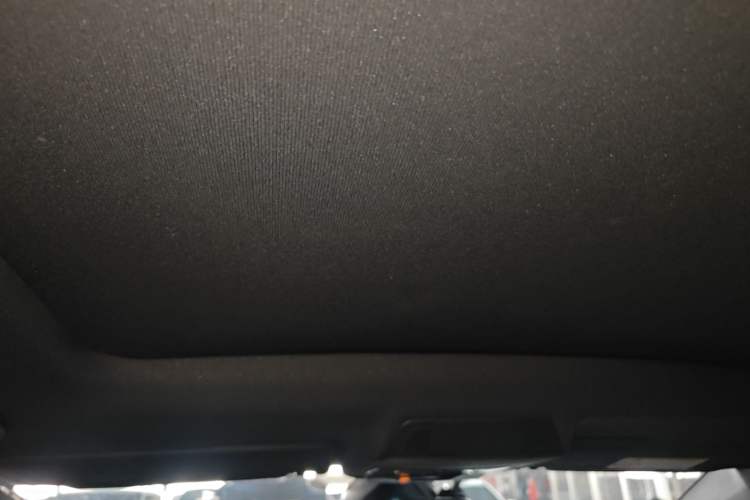 Used Volkswagen ID.3 2025 Smart Model Outstanding Oxygen Edition Headliner