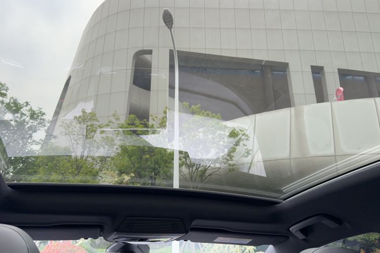 Used Volkswagen ID.3 2025 Smart Edition Outstanding Model Headliner