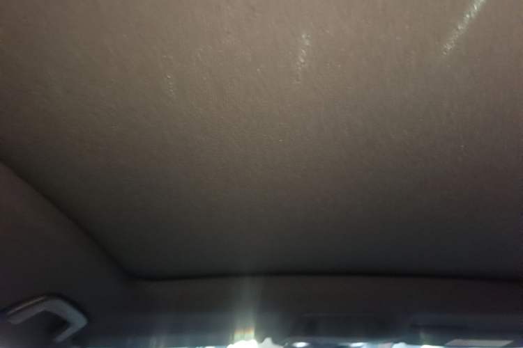 Used Volkswagen ID.3 2025 Smart Model Outstanding Oxygen Edition Headliner