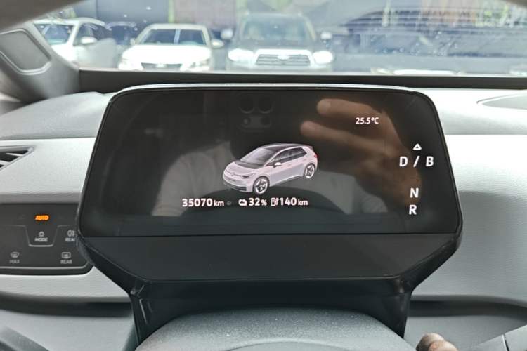 Used Volkswagen ID.3 2025 Smart Edition Outstanding Model Instrument Cluster