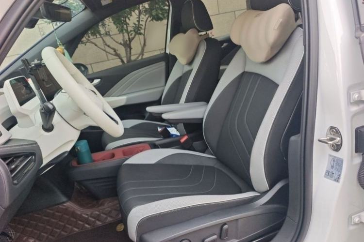 Used Volkswagen ID.3 2025 Smart Edition Ultra-Intelligent Oxygen Version Interior 1
