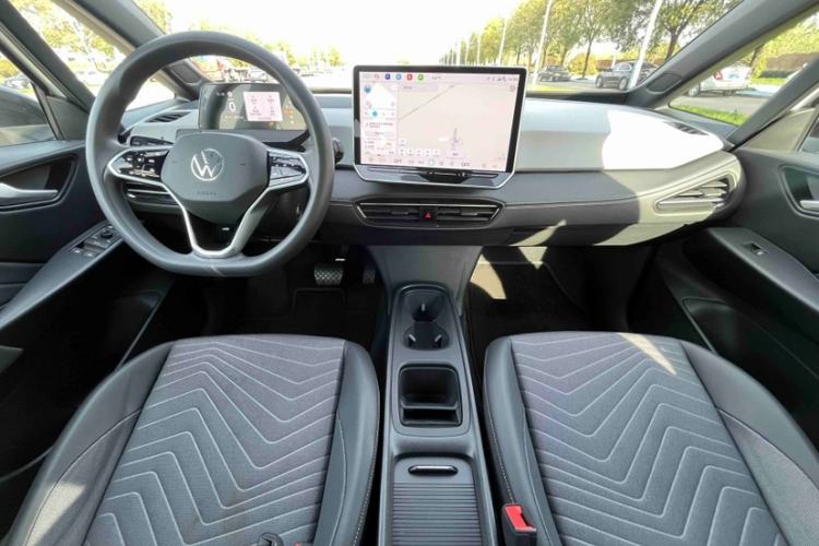 Used Volkswagen ID.3 2025 Smart Version Pure & Intelligent Enjoyment Edition Interior 1