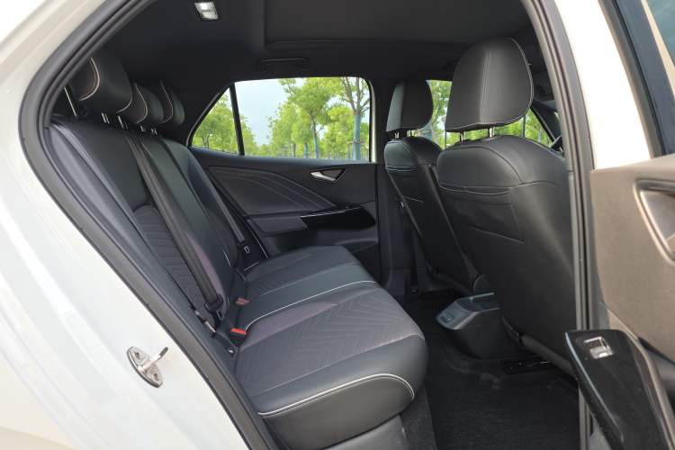 Used Volkswagen ID.3 2025 Smart Edition Outstanding Model Interior 1