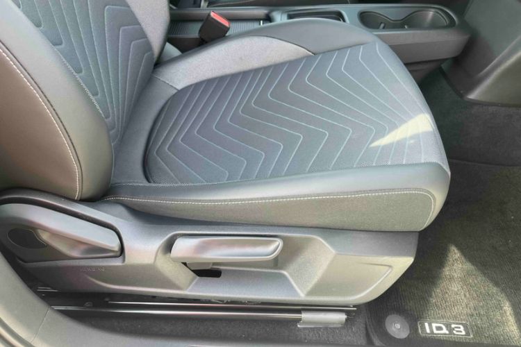 Used Volkswagen ID.3 2025 Smart Version Pure & Intelligent Enjoyment Edition Interior 10