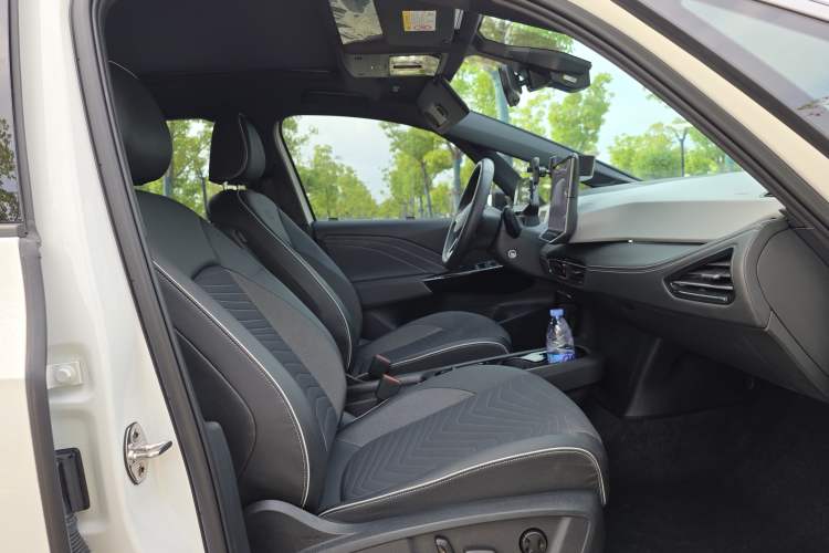 Used Volkswagen ID.3 2025 Smart Edition Outstanding Model Interior 2