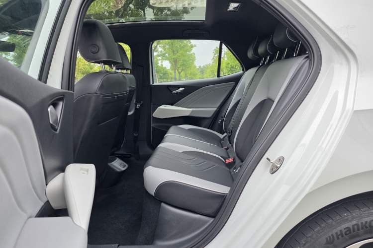 Used Volkswagen ID.3 2025 Smart Edition Ultra-Intelligent Oxygen Version Interior 2