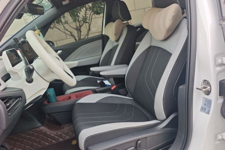 Used Volkswagen ID.3 2025 Smart Edition Ultra-Intelligent Oxygen Version Interior 3