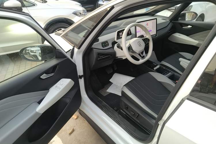 Used Volkswagen ID.3 2025 Smart Edition Ultra-Intelligent Oxygen Version Interior 3