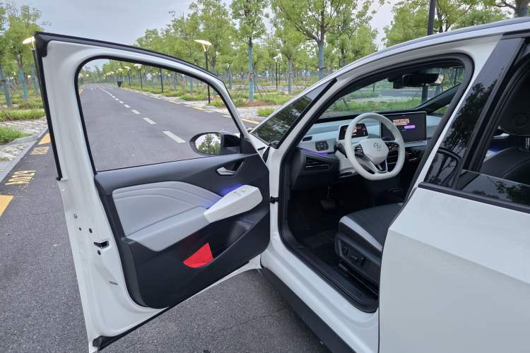 Used Volkswagen ID.3 2025 Smart Edition Ultra-Intelligent Oxygen Version Interior 3