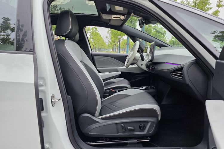 Used Volkswagen ID.3 2025 Smart Edition Ultra-Intelligent Oxygen Version Interior 4