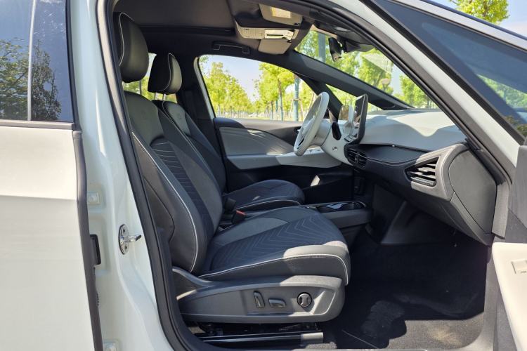 Used Volkswagen ID.3 2025 Smart Edition Outstanding Model Interior 5