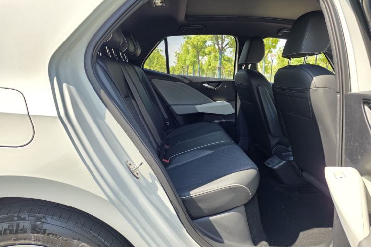 Used Volkswagen ID.3 2025 Smart Edition Outstanding Model Interior 6