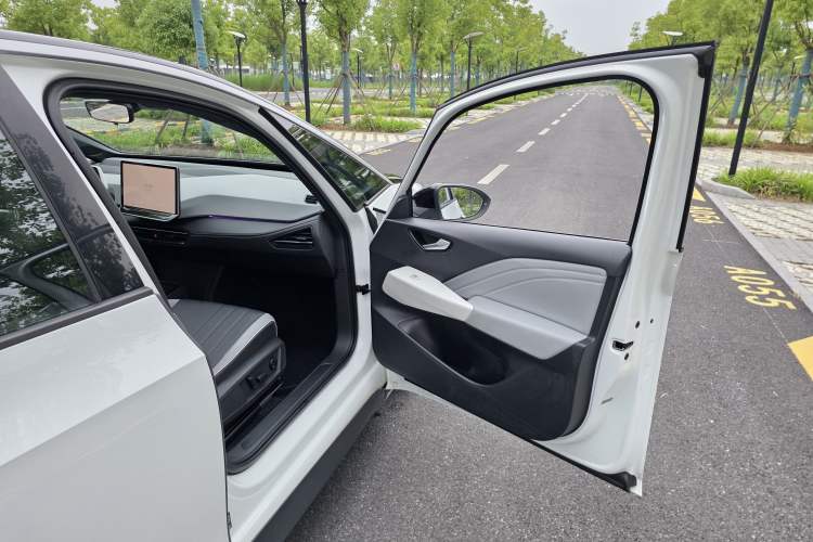 Used Volkswagen ID.3 2025 Smart Edition Ultra-Intelligent Oxygen Version Interior 6