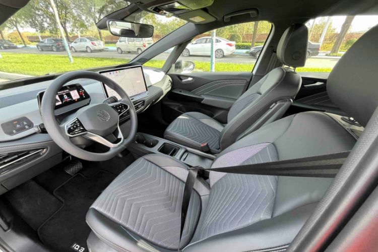 Used Volkswagen ID.3 2025 Smart Version Pure & Intelligent Enjoyment Edition Interior 7