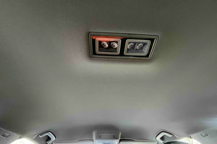 Used Volkswagen ID.3 2025 Smart Version Pure & Intelligent Enjoyment Edition Interior 8
