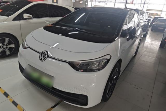 Used Volkswagen ID.3 2025 Smart Model Outstanding Oxygen Edition