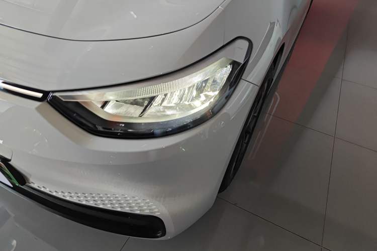 Used Volkswagen ID.3 2025 Revised Version Smart Edition Outstanding Grade Left Front Headlight