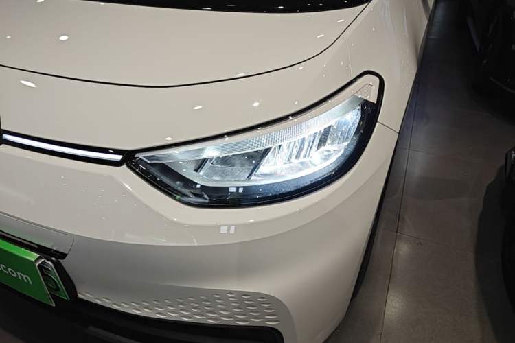 Used Volkswagen ID.3 2025 Revised Version Smart Edition Purely Intelligent Enjoyment Version Left Front Headlight